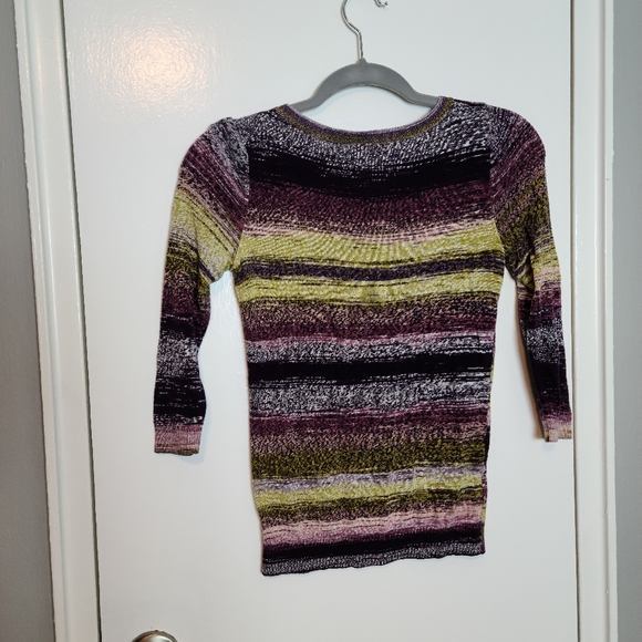Colorful STRIPED 3/4 Sleeve Shirt - Picture 2 of 3
